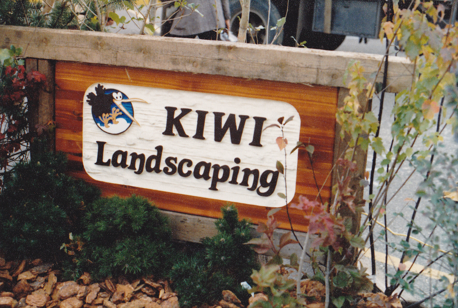 Kiwi Landscaping Sign